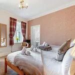 Heatherdene Дом отдыха *