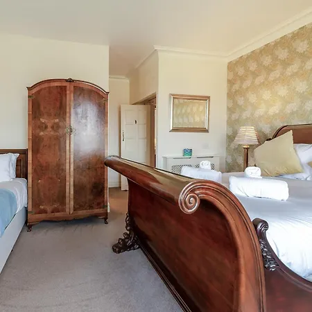 Holiday home Heatherdene